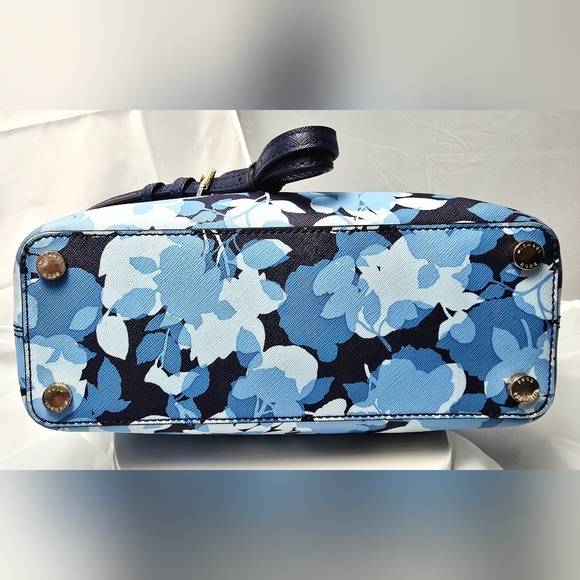 Michael Kors Hailee XS Crossbody Satchel in Navy Floral with Gold-tone Hardware - Picture 7 of 16